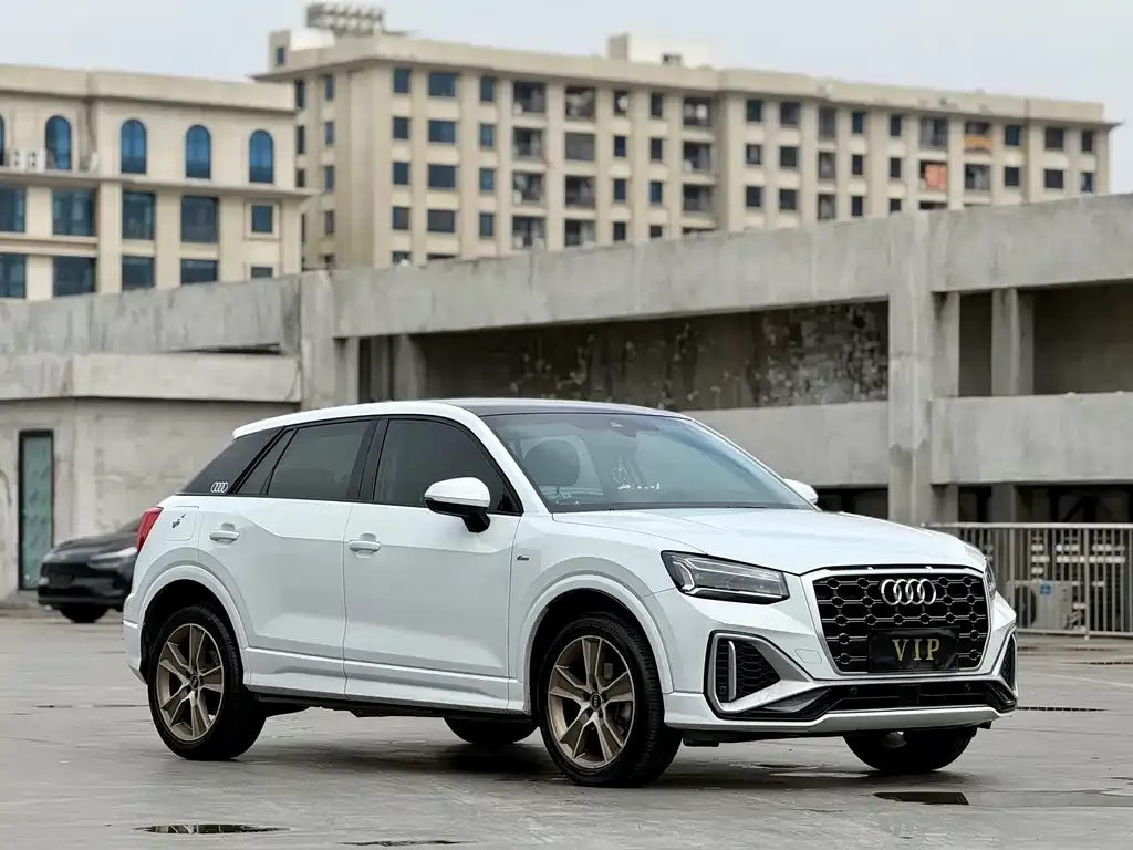 Audi Q2L 2021 из CN, фото 4