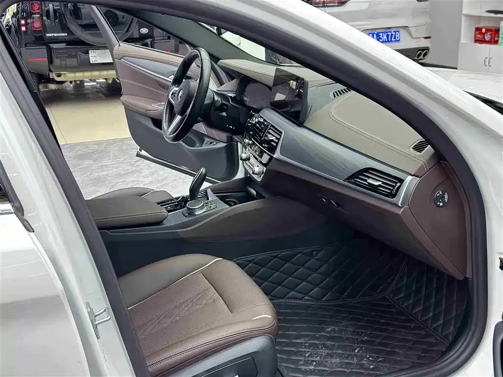 BMW 5 Series New Energy 2021 из CN, фото 8