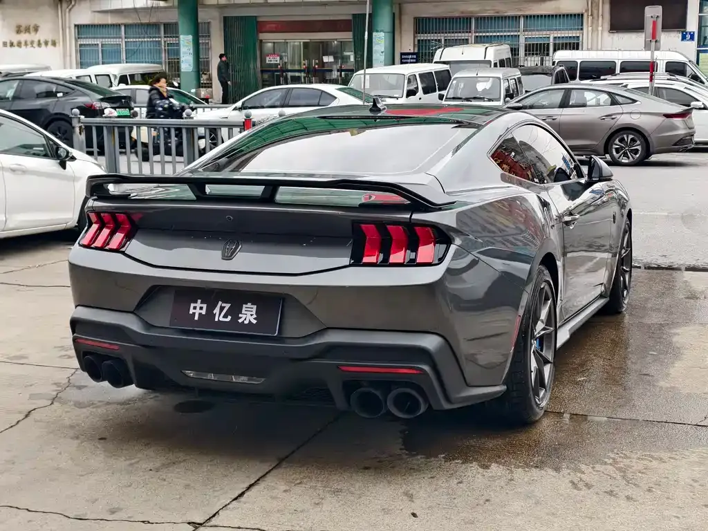Ford Mustang 2024 из CN, фото 6