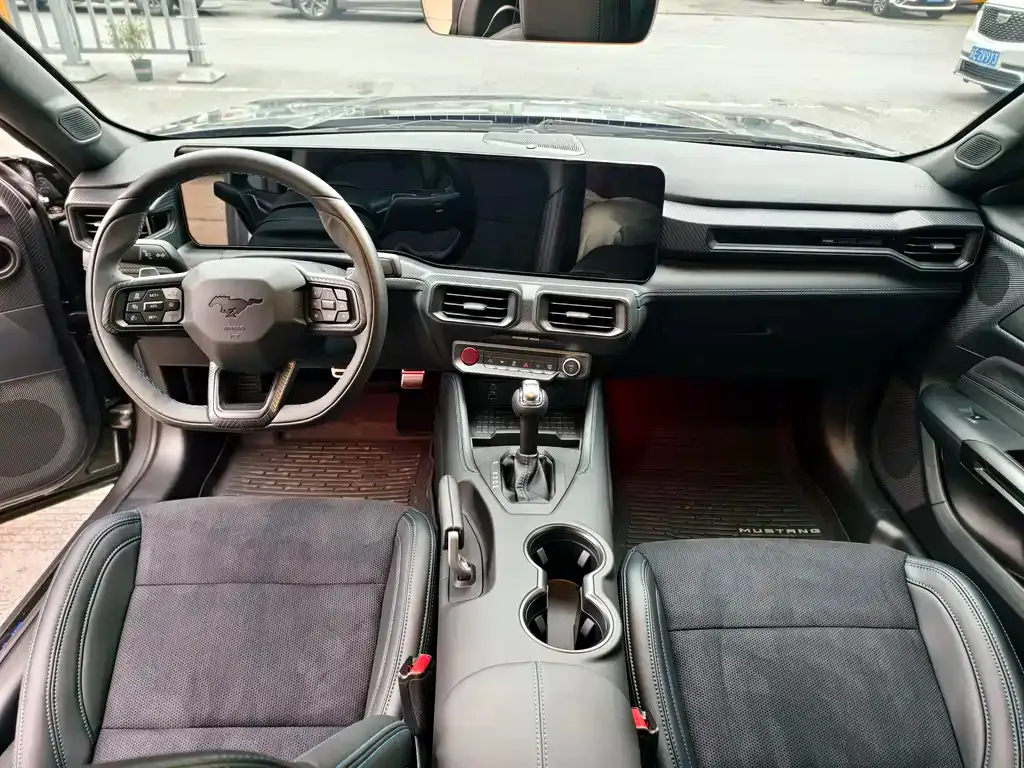 Ford Mustang 2024 из CN, фото 8