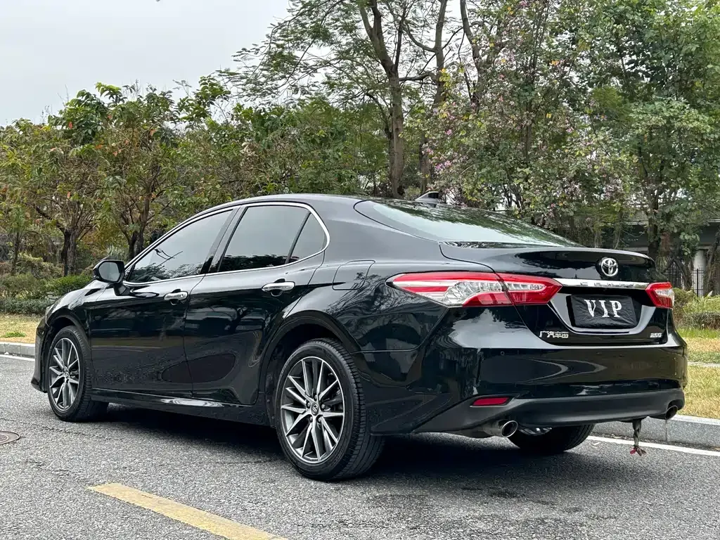 Toyota Camry 2022 из CN, фото 8