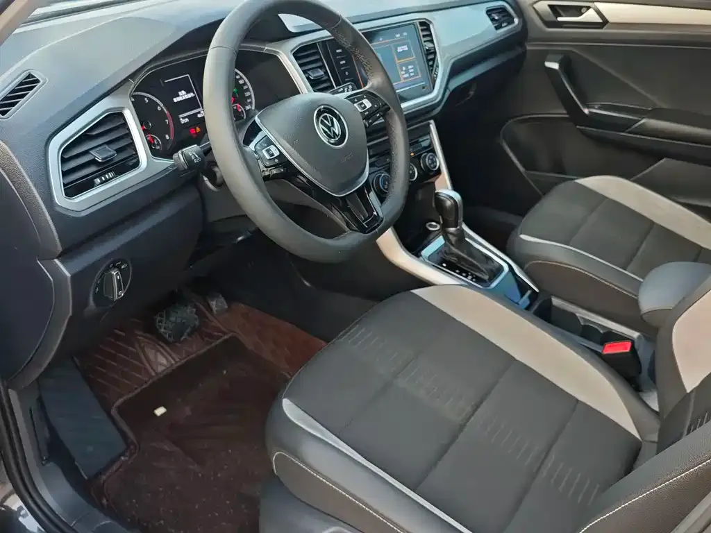 Volkswagen T-Roc 2022 из CN, фото 2