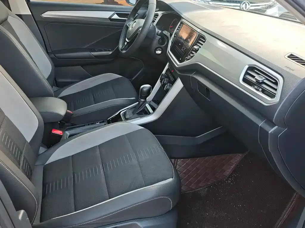 Volkswagen T-Roc 2022 из CN, фото 5