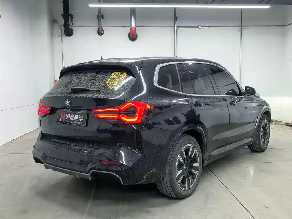 BMW iX3 2024 из CN, фото 3