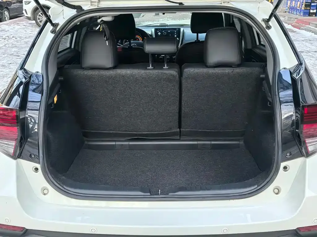 Toyota Yaris L 2022 из CN, фото 2