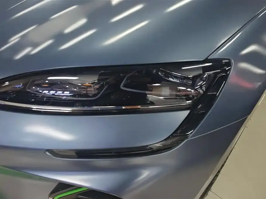 BYD Seal — фото 4