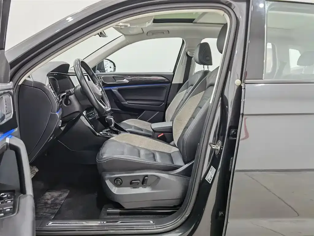 Volkswagen GTE PHEV 2022 из CN, фото 6