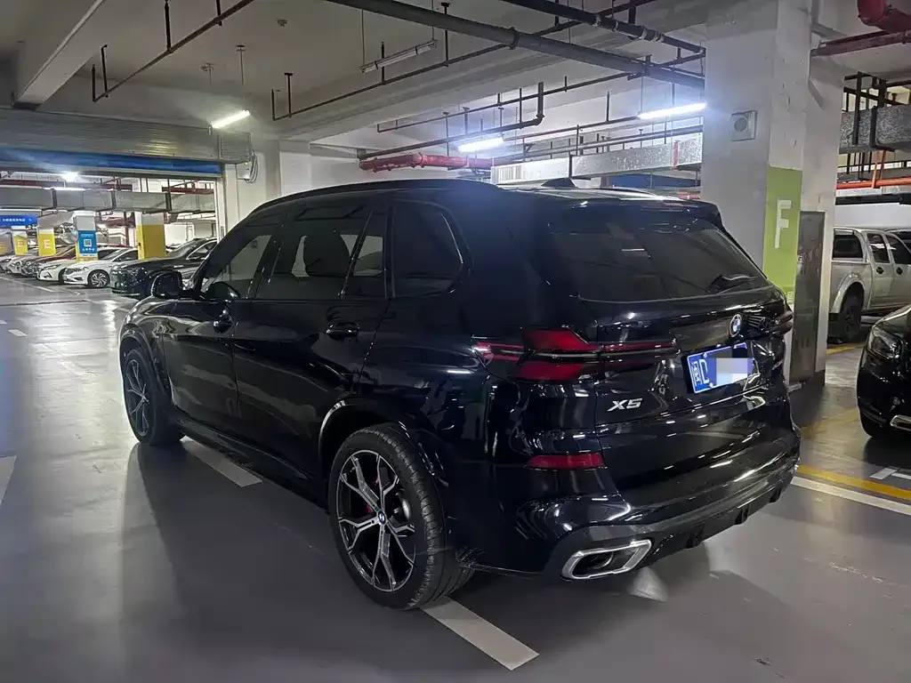 BMW X5 2025 из CN, фото 3