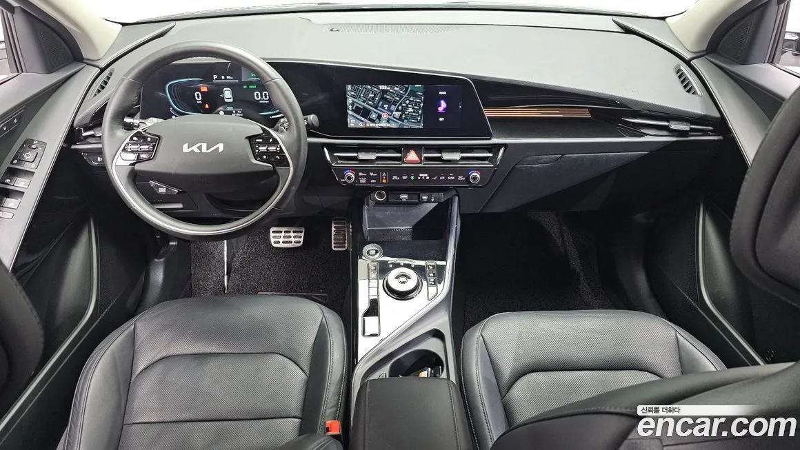 Kia Niro — фото 10