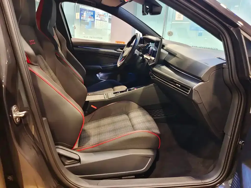 Volkswagen Golf GTI 2026 из CN, фото 9