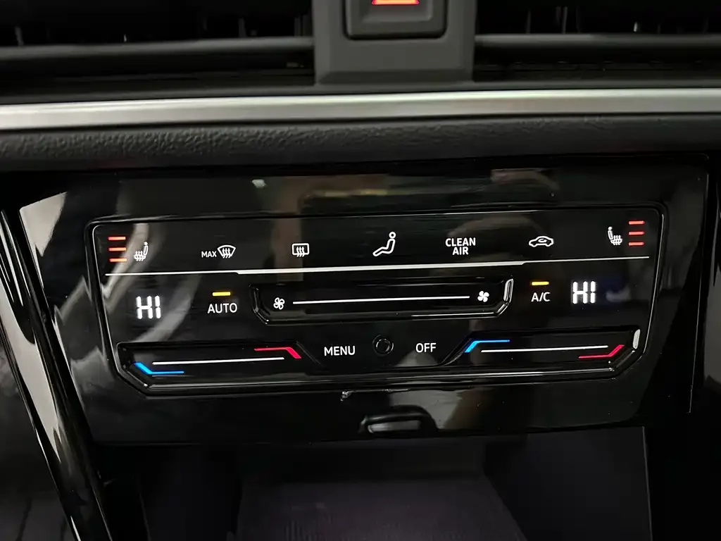 Volkswagen Tayron 2023 из CN, фото 2