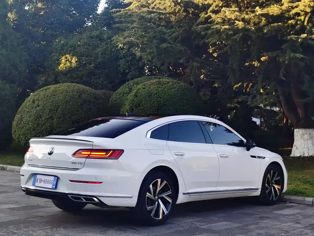 Volkswagen CC 2021 из CN, фото 8