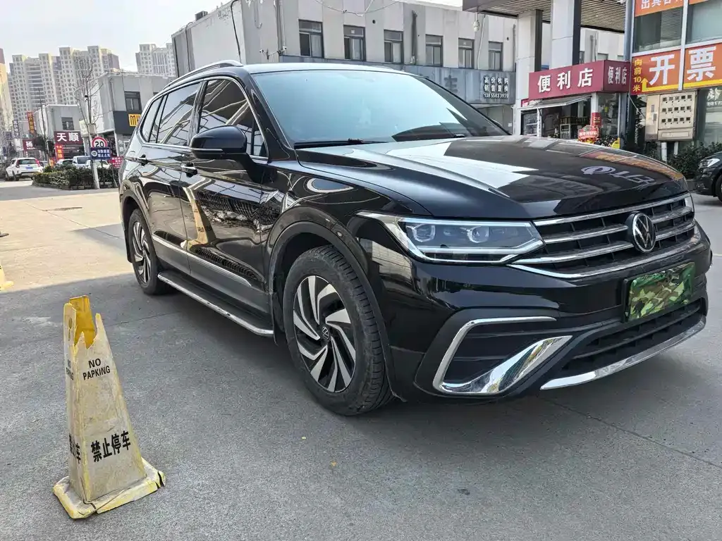 Volkswagen Tiguan L 2024 из CN, фото 8