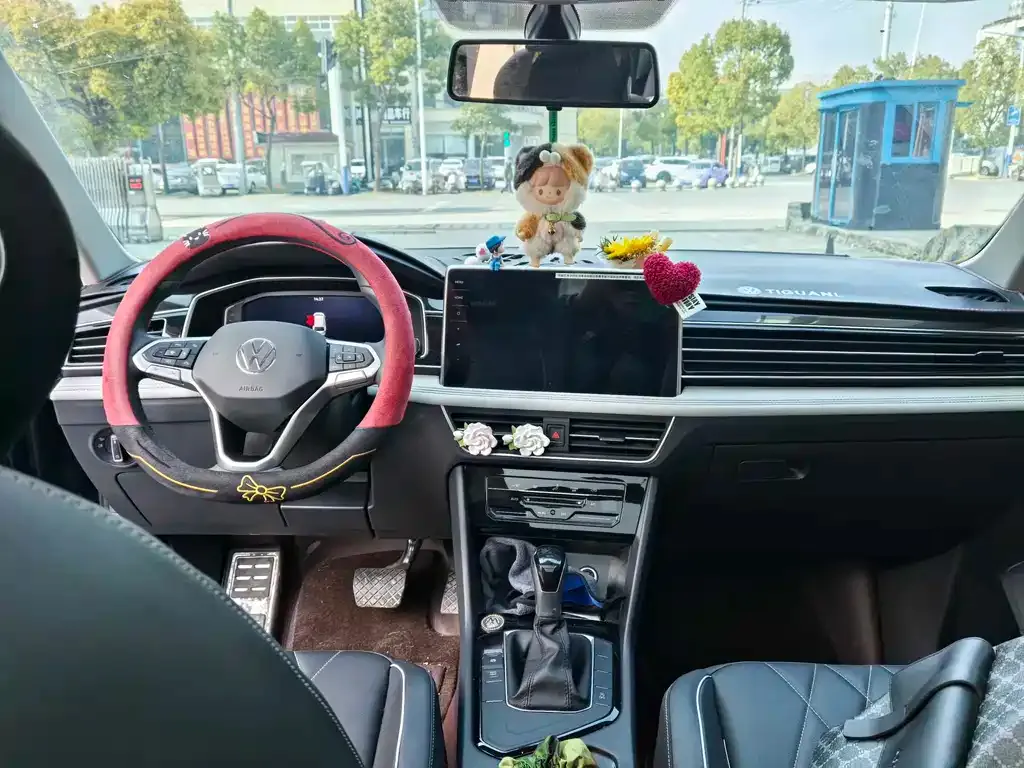 Volkswagen Tiguan L 2024 из CN, фото 5