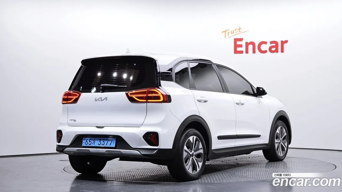 Kia Niro — фото 4
