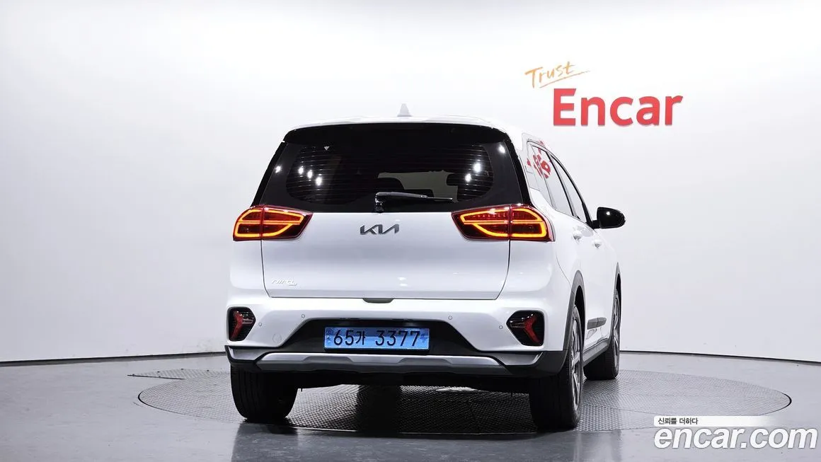 Kia Niro — фото 6
