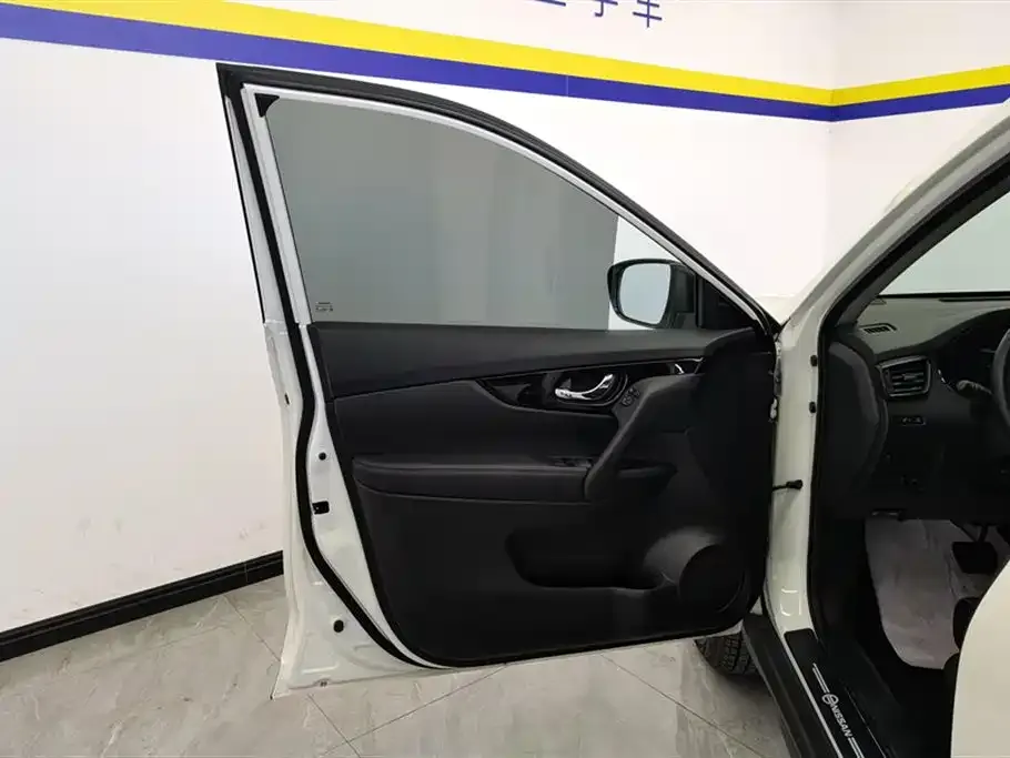 Nissan X-Trail 2024 из CN, фото 4