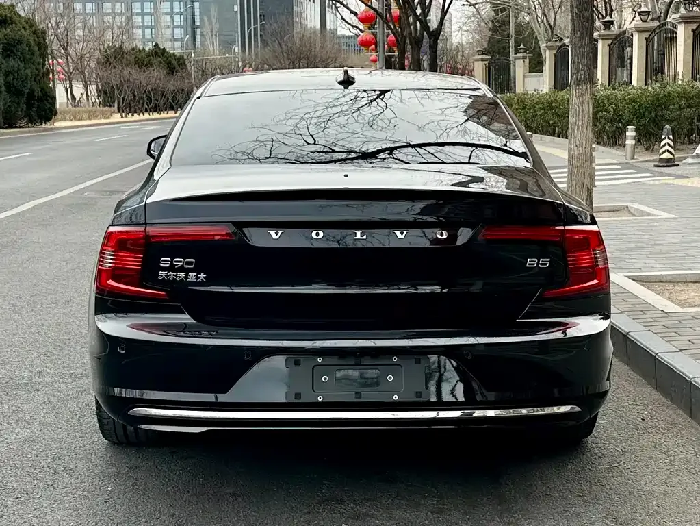 Volvo S90 — фото 6