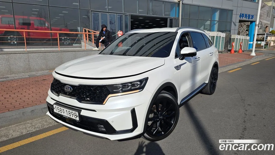 Kia Sorento — фото 1