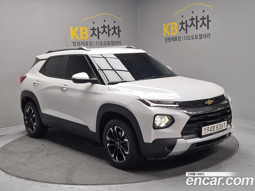 Chevrolet (GM Daewoo) Trailblazer 2022 из KR, фото 3