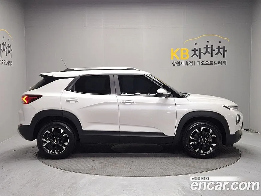 Chevrolet (GM Daewoo) Trailblazer 2022 из KR, фото 2