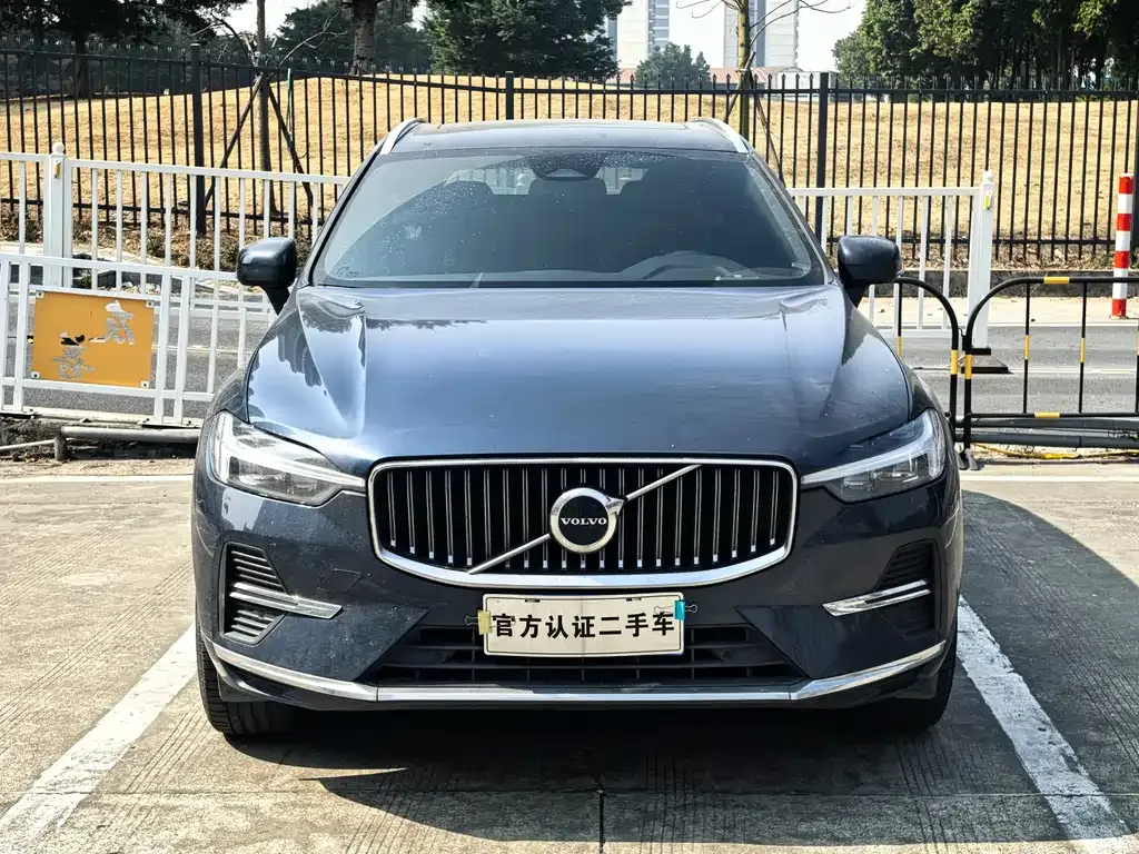 Volvo XC60 2022 из CN, фото 7