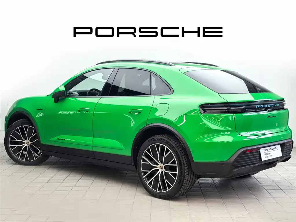 Porsche Macan EV — фото 10