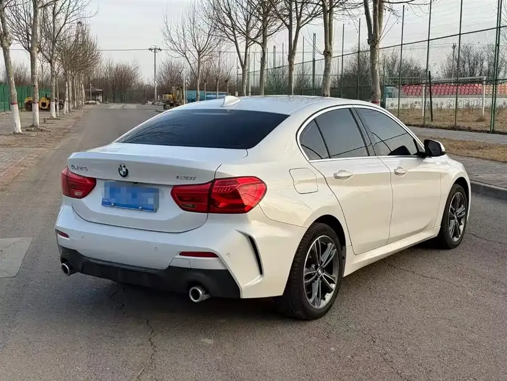 BMW 1 Series — фото 10