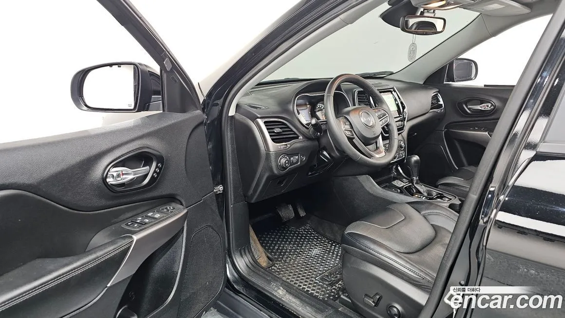 Jeep Cherokee 2022 из KR, фото 6