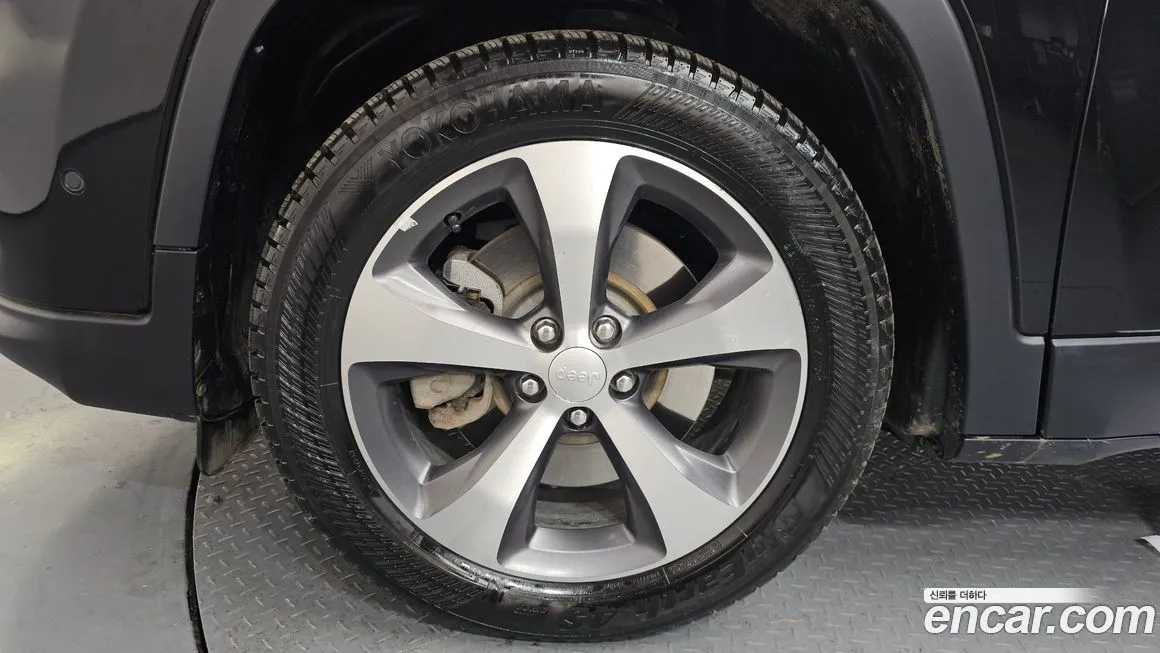 Jeep Cherokee 2022 из KR, фото 9