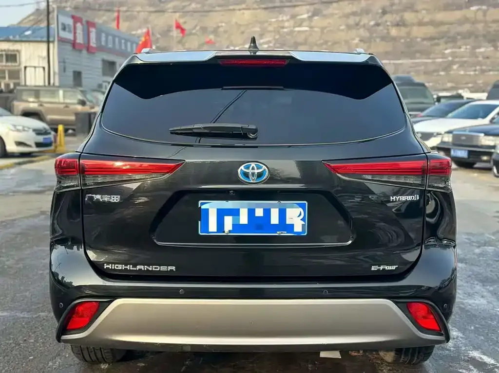Toyota Highlander 2024 из CN, фото 2