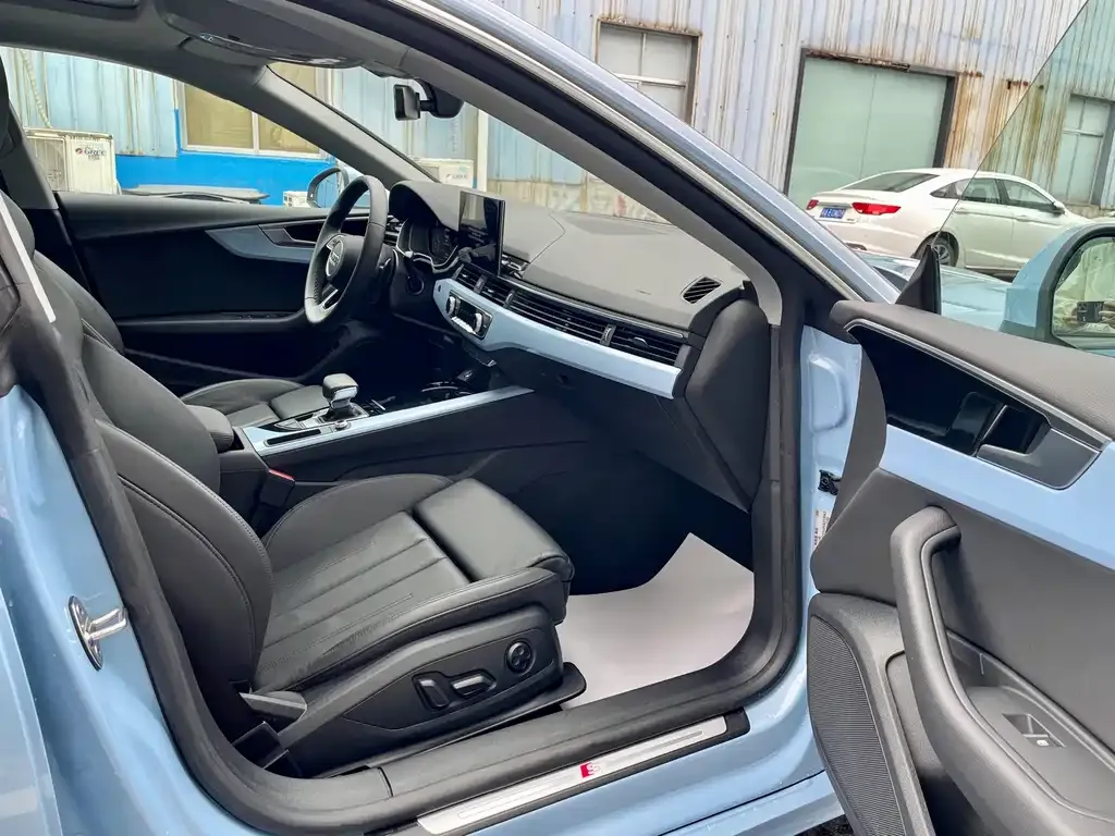 Audi A5 (Import) — фото 2