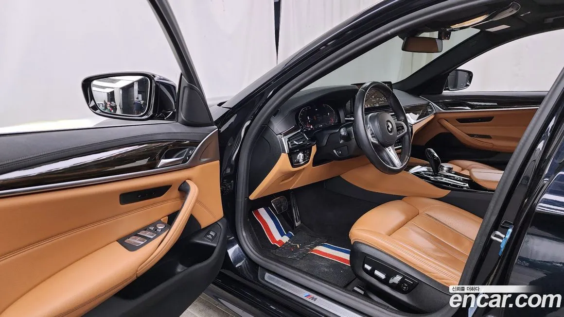 BMW 5-Series 2021 из KR, фото 2
