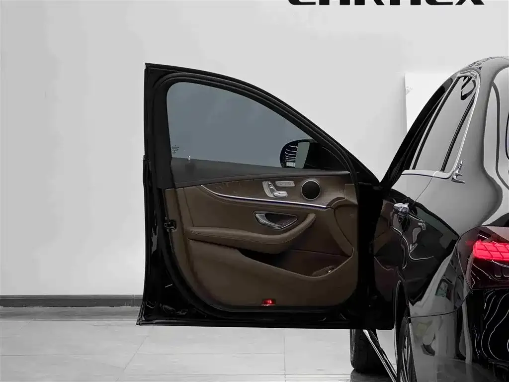 Mercedes-Benz E-Class New Energy — фото 6