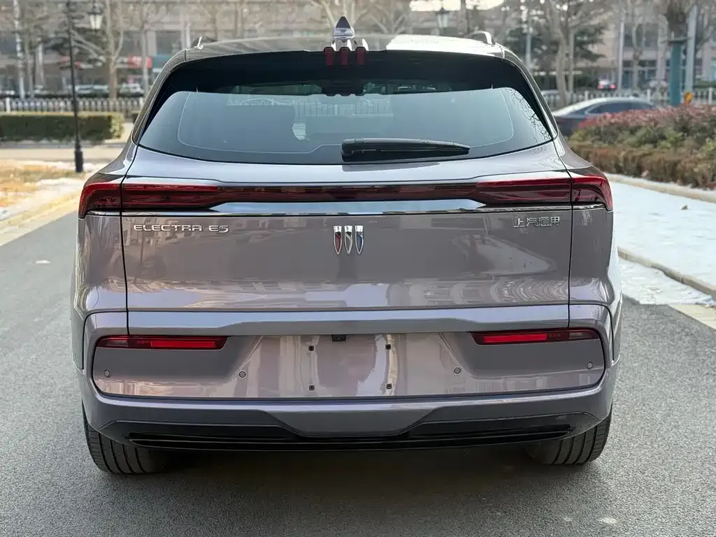 Buick E5 2023 из CN, фото 2
