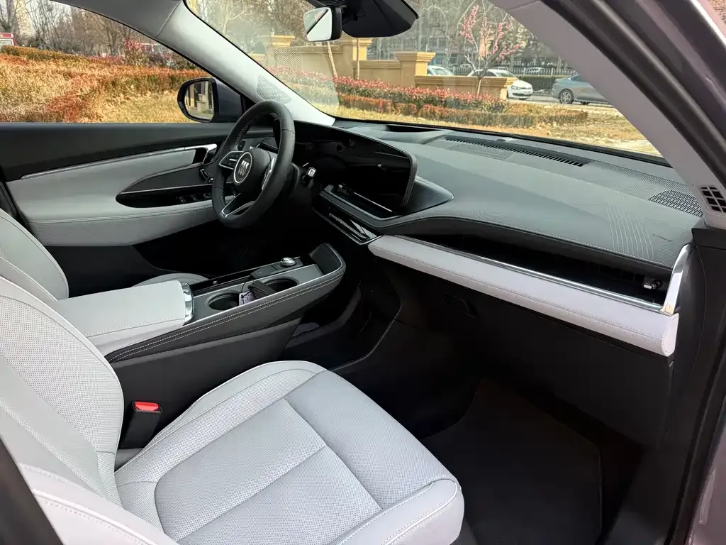 Buick E5 2023 из CN, фото 7