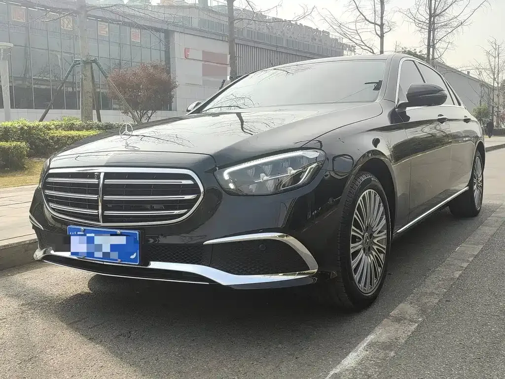 Mercedes-Benz E-Class 2023 из CN, фото 1