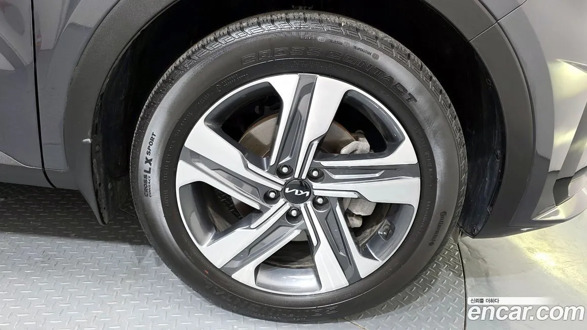Kia Sorento — фото 4