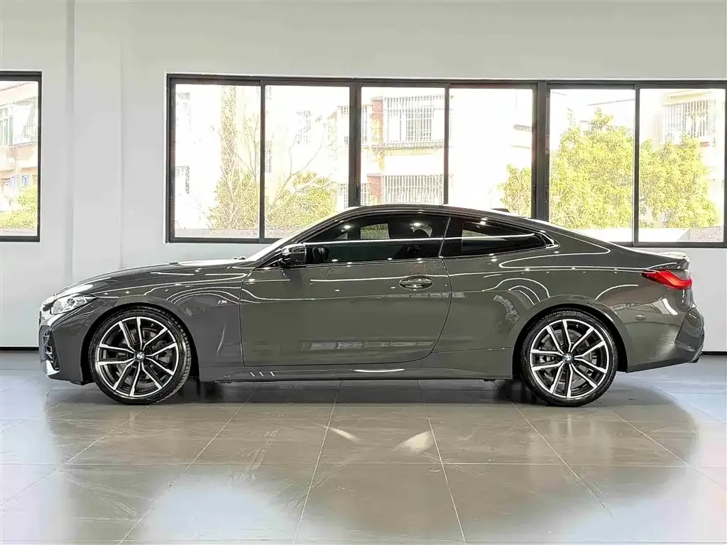 BMW 4 Series 2024 из CN, фото 10