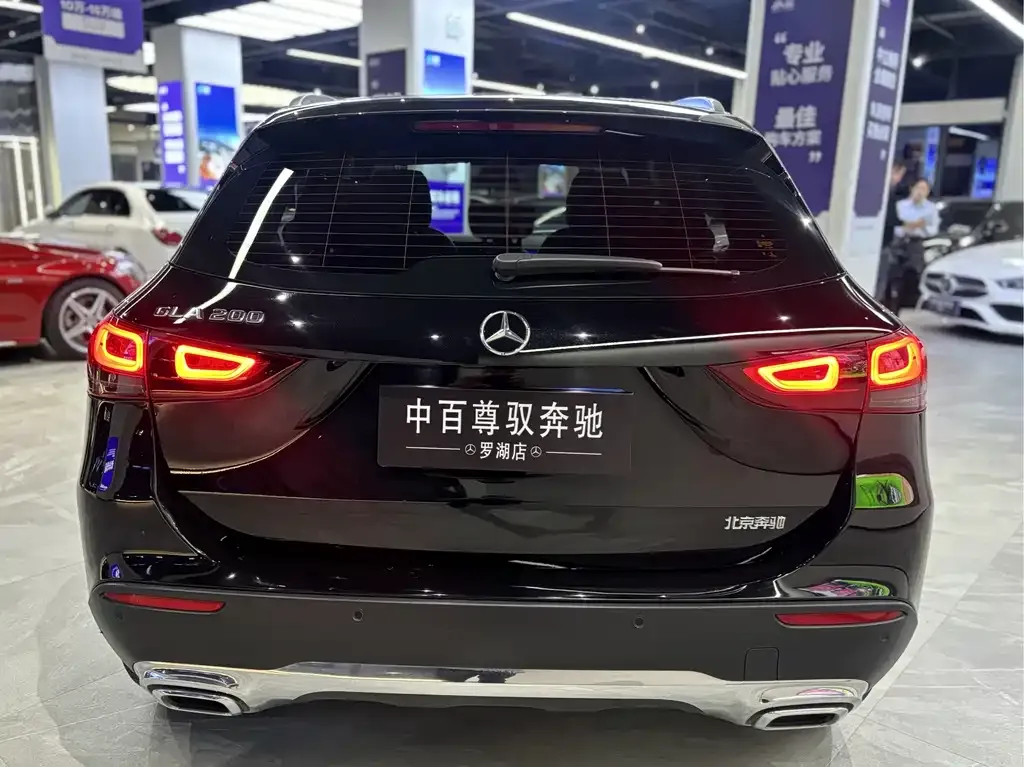 Mercedes-Benz GLA — фото 8