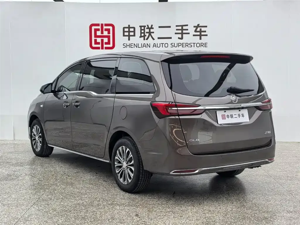 Buick GL8 2024 из CN, фото 6