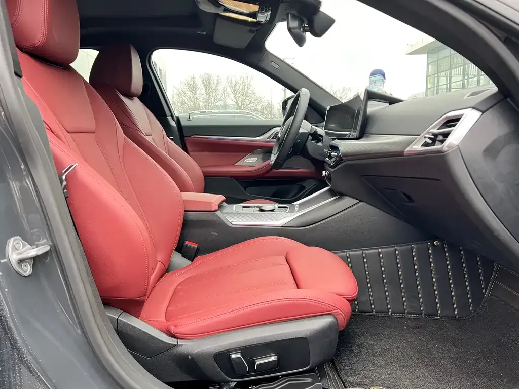 BMW i4 — фото 5