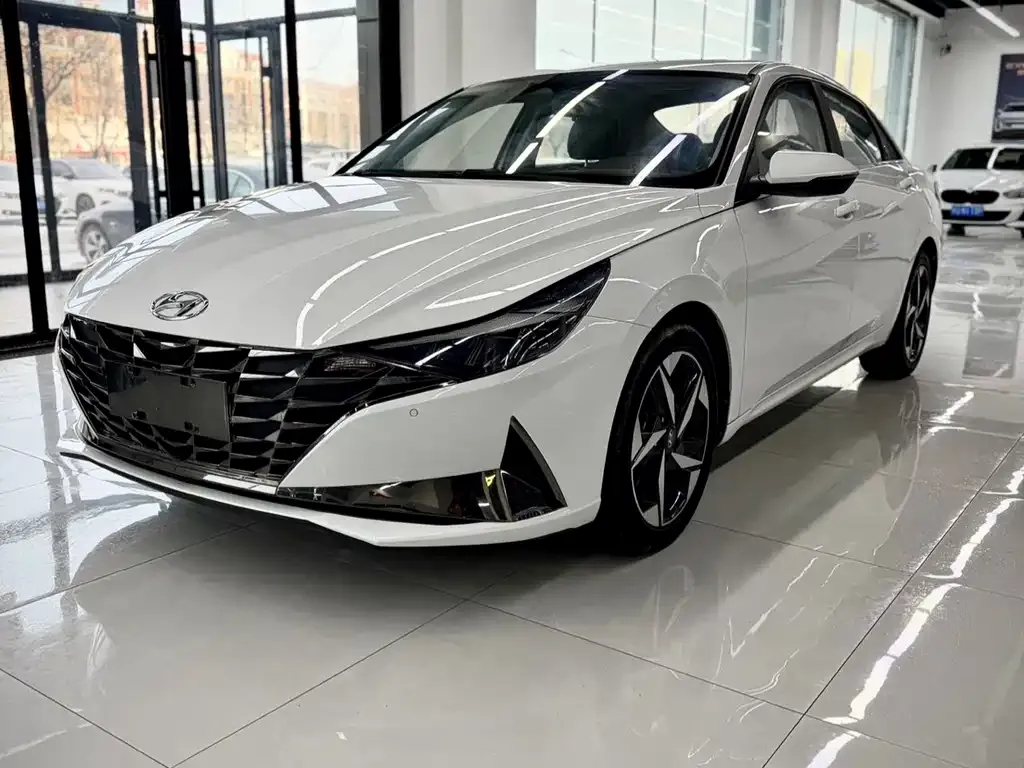 Hyundai Elantra 2021 из CN, фото 1