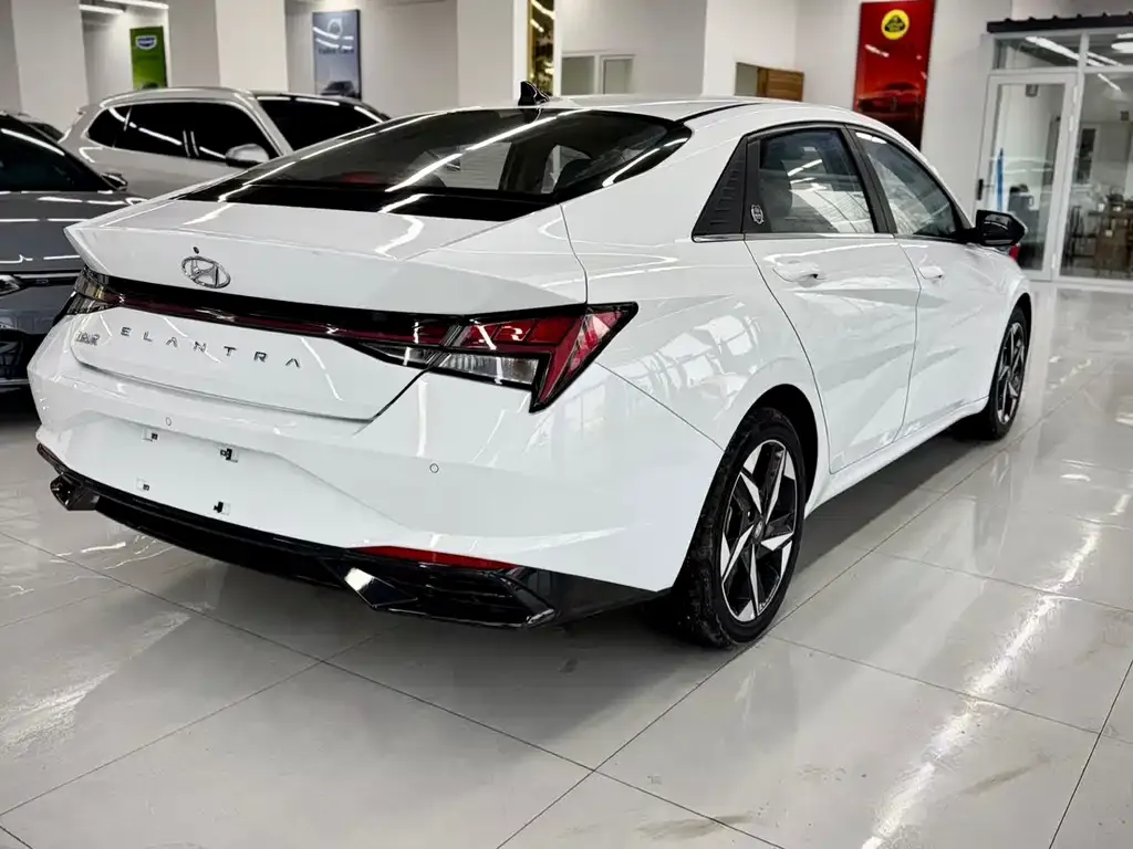 Hyundai Elantra 2021 из CN, фото 6
