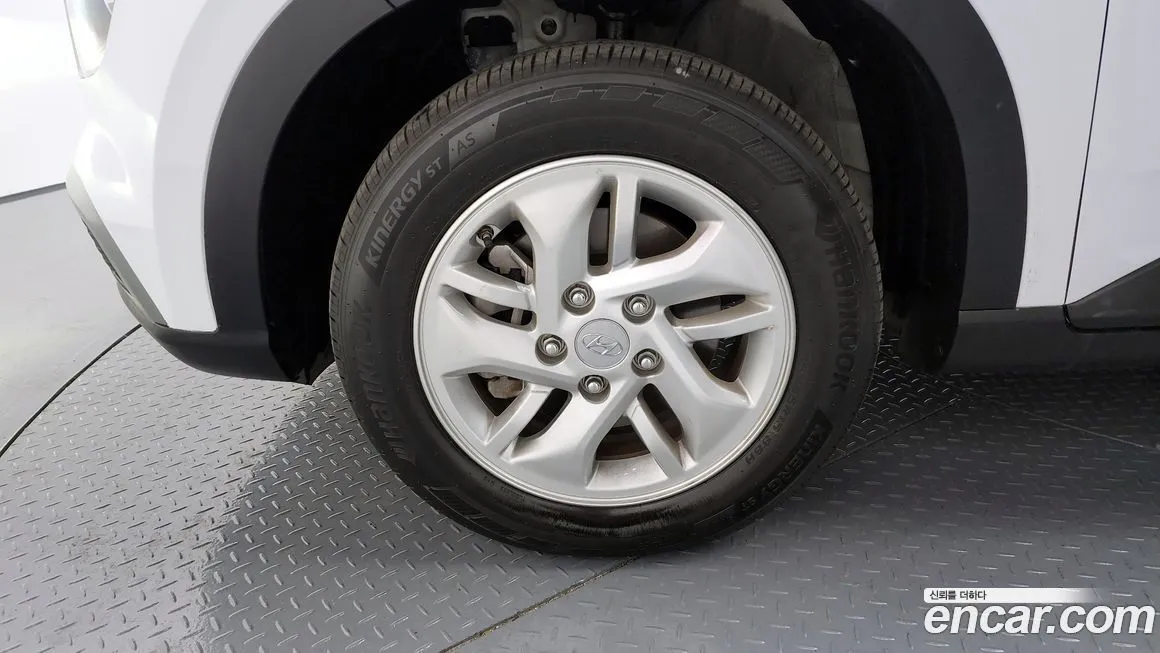 Hyundai Venue 2022 из KR, фото 8