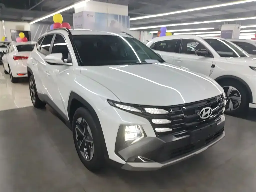 Hyundai Tucson — фото 7