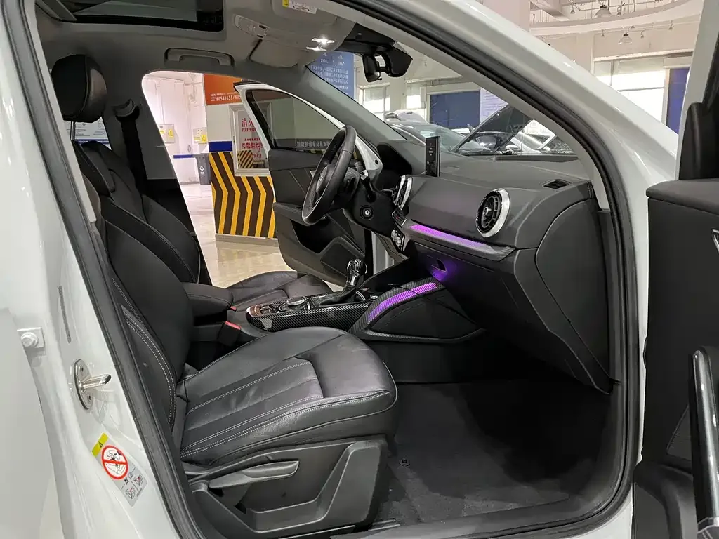 Audi Q2L 2022 из CN, фото 5