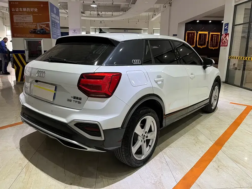 Audi Q2L 2022 из CN, фото 10