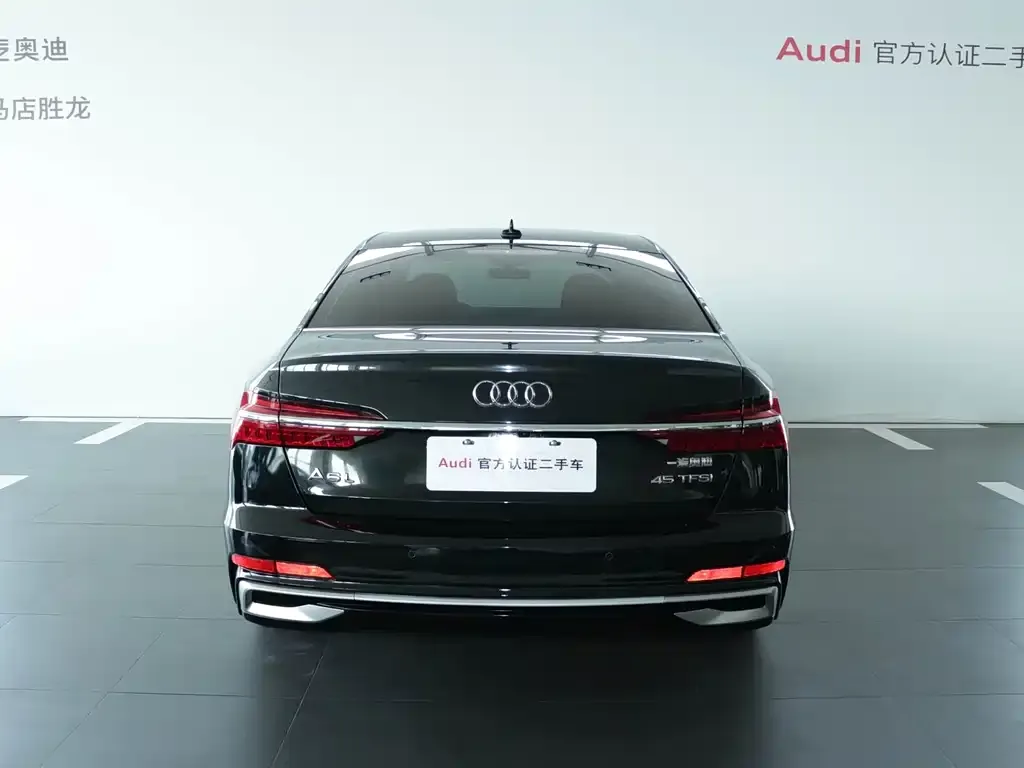 Audi A6L — фото 7