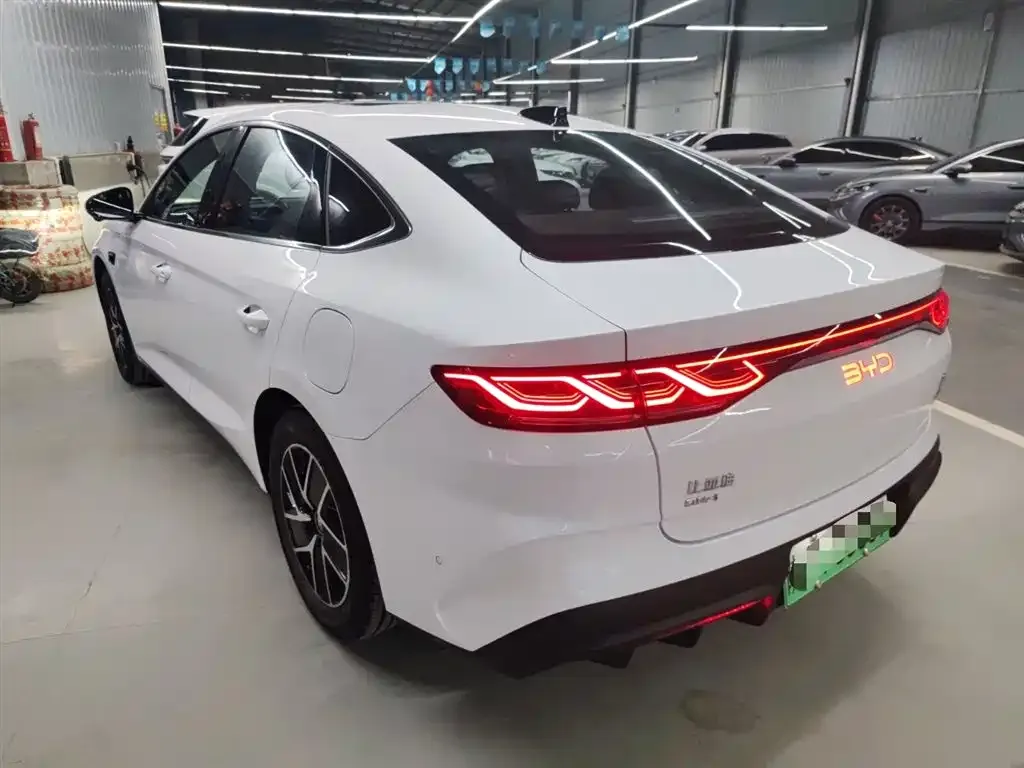 BYD Qin L 2025 из CN, фото 7